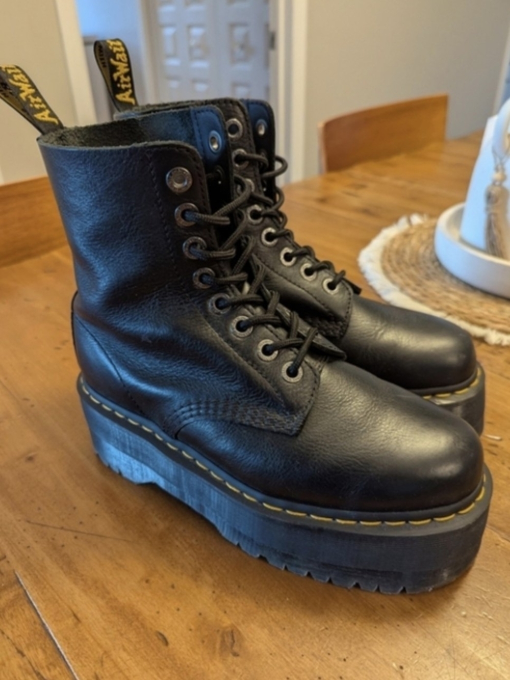 Dr. Martens × 1460 Max Leather Platform Boots
